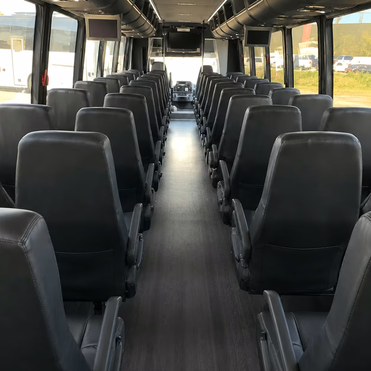 manteca 25 passenger minibus rental